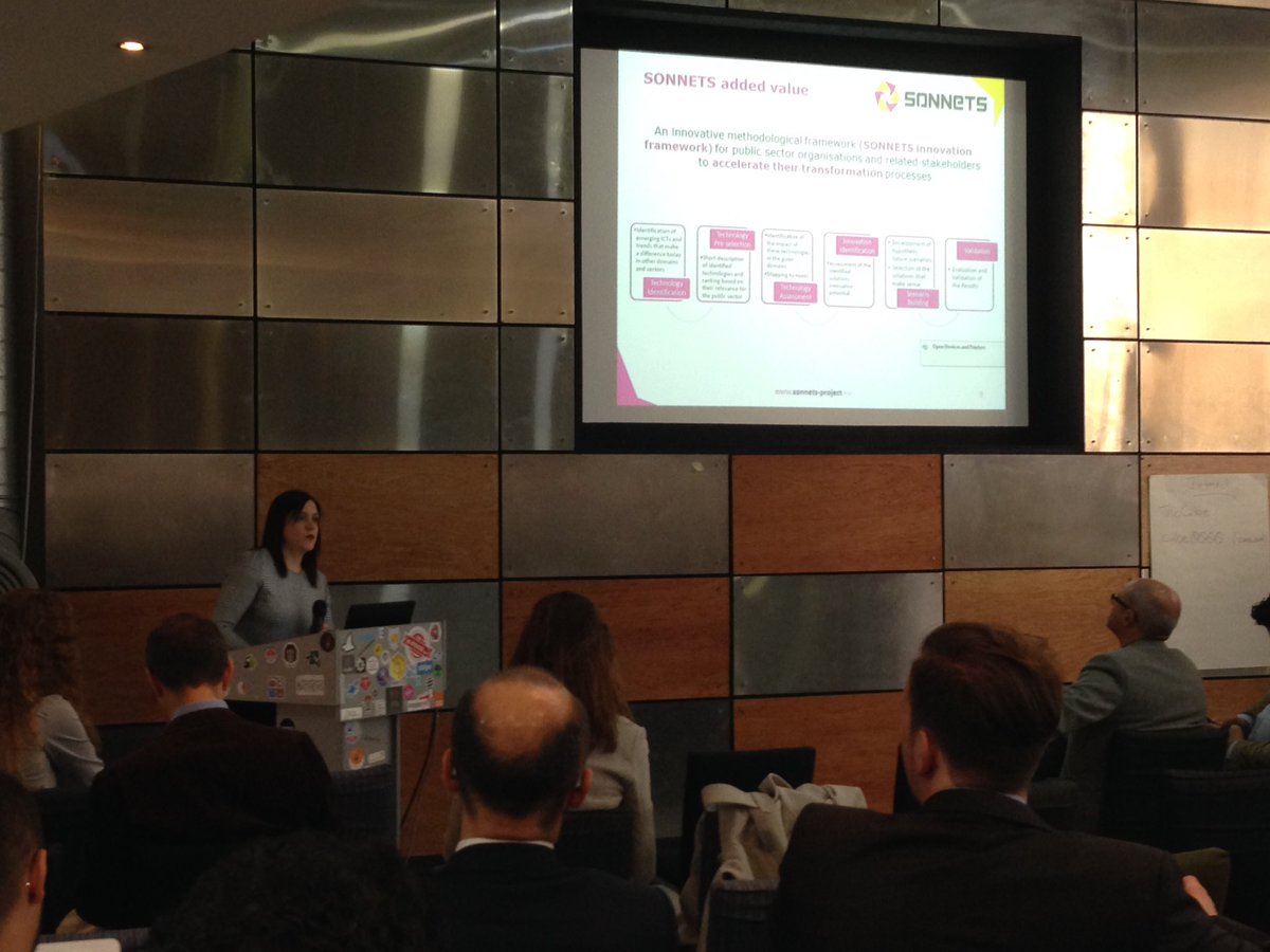 esthergarrido2's tweet photo. @nuriarodo_atos our project coordinator, presenting #sonnetsproject in Athens #innovation #publicsector https://t.co/qXXQehvuaM