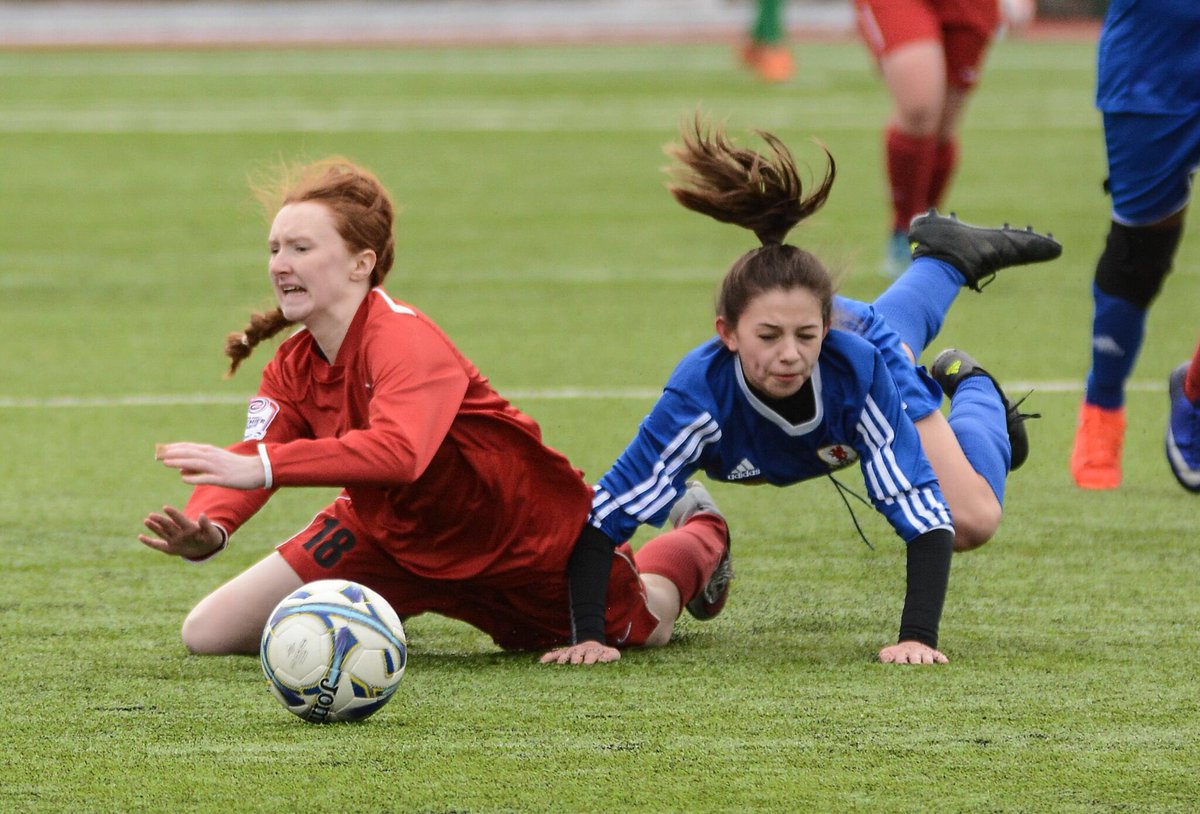 Last week our u14's took on our u16's. Take a look at the photos here. facebook.com/cardiffcitylad…
