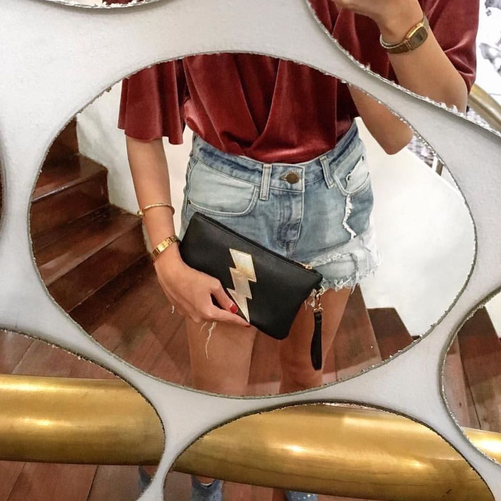 Outfit sorted 👌🏼<a href="/grumpymeg/">X</a> starting off the weekend right with our brook bolt wristlet purse - link in bio x
#friya…