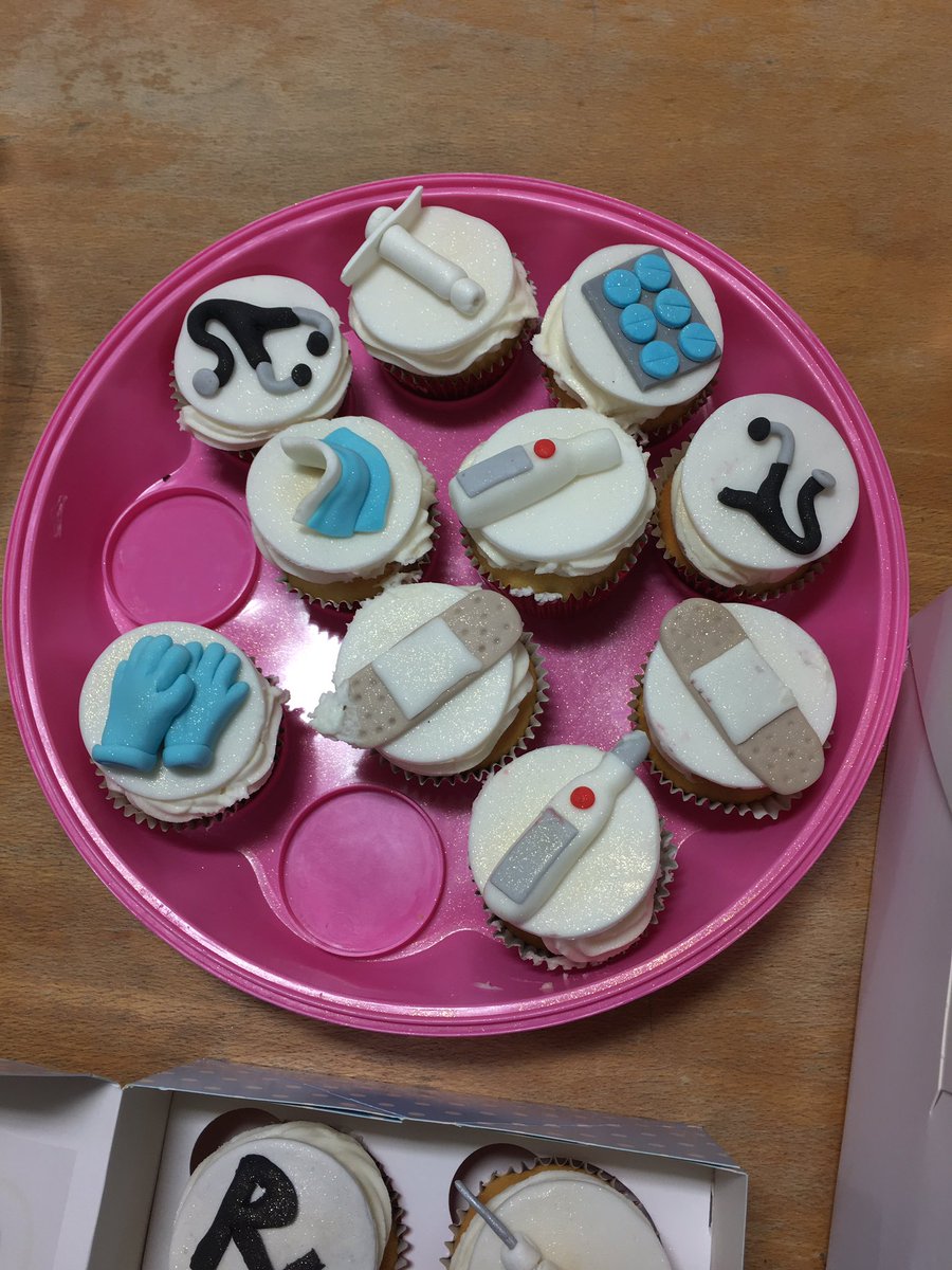 ShafqatAzam28's tweet photo. Last day on UCC for our lovely student nurse Danielle https://t.co/CrwOfKLGEh