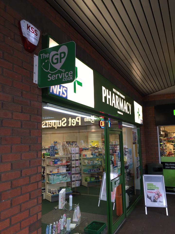 BoardsOnlineuk's tweet photo. A selection of the first batch of GP Service signs installed at chemists across the country. Want national service? Look no further! https://t.co/GT3hXf2K7Z