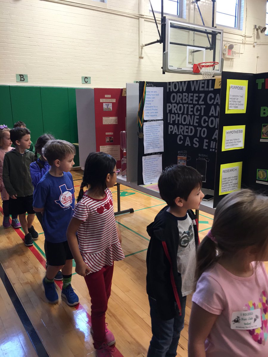 MrsCrumpsKinders tweet media