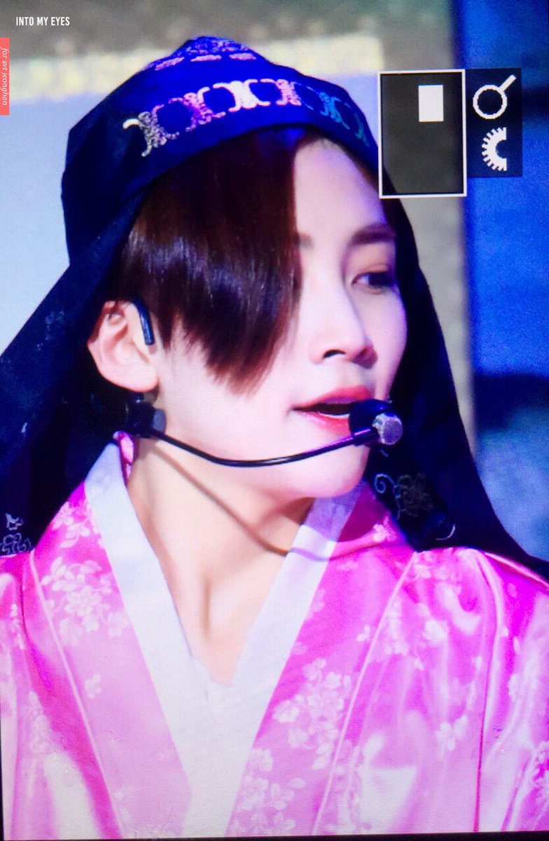 intomyeyes_yjh's tweet photo. 170210 캐럿랜드 오늘도 얼굴 열일하는 하니찡ㅠㅠㅠㅠㅠㅠㅠㅠㅠㅠㅠㅠㅠㅠ귀여워죽어ㅠㅠㅠㅠㅠㅠㅠㅠㅠㅠㅠㅠ #정한 #JEONGHAN #세븐틴 #SEVENTEEN @pledis_17 https://t.co/hynAyiEwAs
