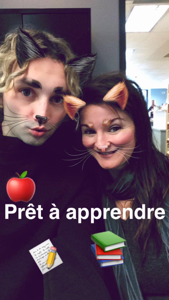 ASeguinDores's tweet photo. apprenant à vie!  avec @NelsaBeites #cfviamonde #ouvertsurlemonde #vendredi #workworkworkworkworkwork https://t.co/eVHH8vASZS