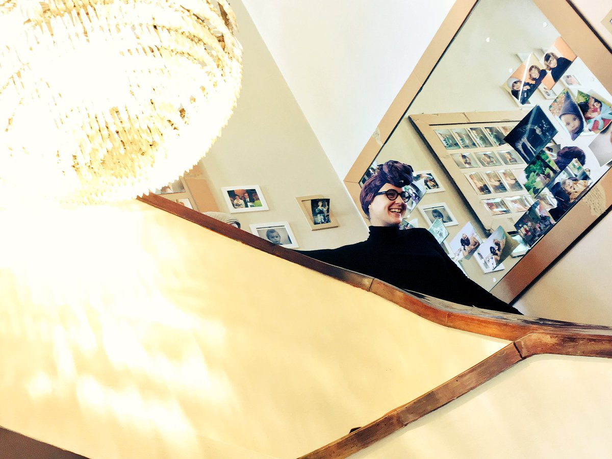 Emma Morton star ! Noi ascoltiamo lei. emmamorton.it eddaberg.com