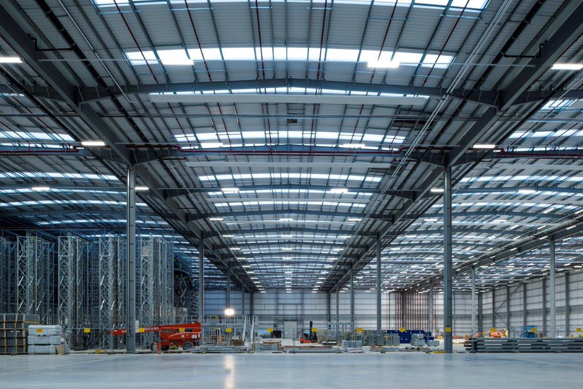 bandkbuild's tweet image. Some internal shots of the new #projectspark shell @MarkhamVale designed by #engineer @bwbconsulting &amp;amp; #steel by @Severfieldplc