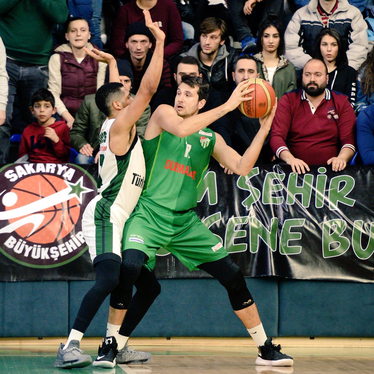 🏀 TBF 24, 25 ve 26. hafta programını açıkladı:
18/02 Cts 17.00 Mamak Bld. (D)
01/03 Çrş 18.00 Petkimspor (E)
04/03 Cts  17.00 Düzce Bld. (D)