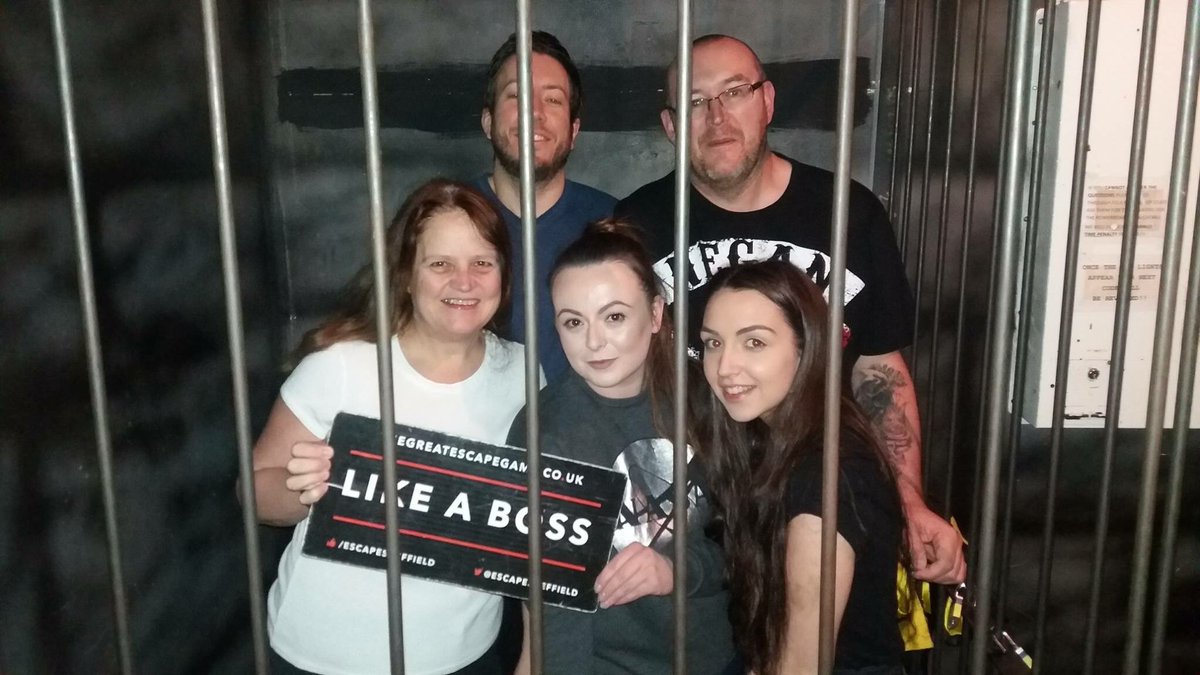 NeilSrrt's tweet photo. Team Sheffield smashed The Great Escape Rooms like they're smashing targets #surge #SRRT #winning @wrigley_becky https://t.co/eMcPpw8WLp