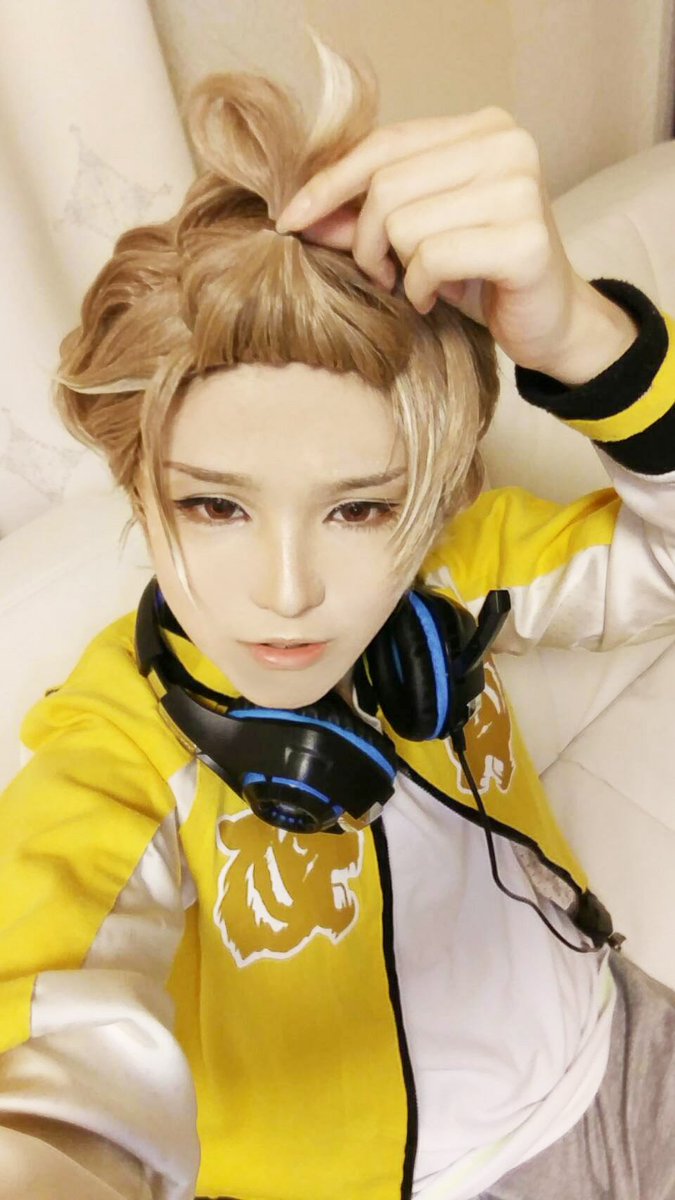 توییتر Shiro در توییتر コスプレ A3 茅ヶ崎至 ゲーマーたるち Photo Imony T Co Cxgc6lhpaj