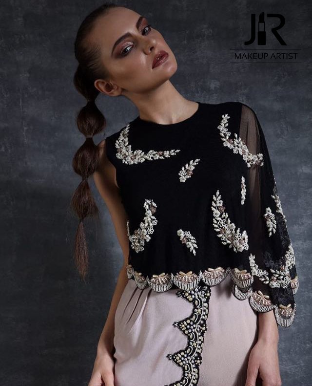 RathoreJitin's tweet photo. #ShootMakeup by #JitinRathore #MakeupStudio, #UnisexSalon & #Academy https://t.co/UyCgtJuHCI
