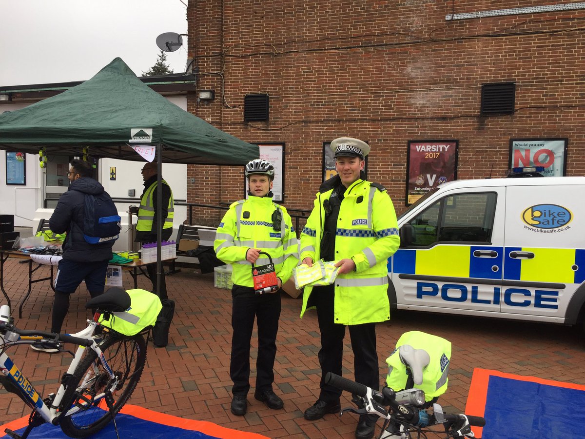 Hants Uni Cops tweet media