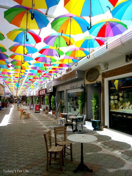 Ruby_Shoesday's tweet image. Dreaming of warmers days to come on #nationalumbrelladay #fethiye #sunshinenotrain #turkey #turquoisecoast