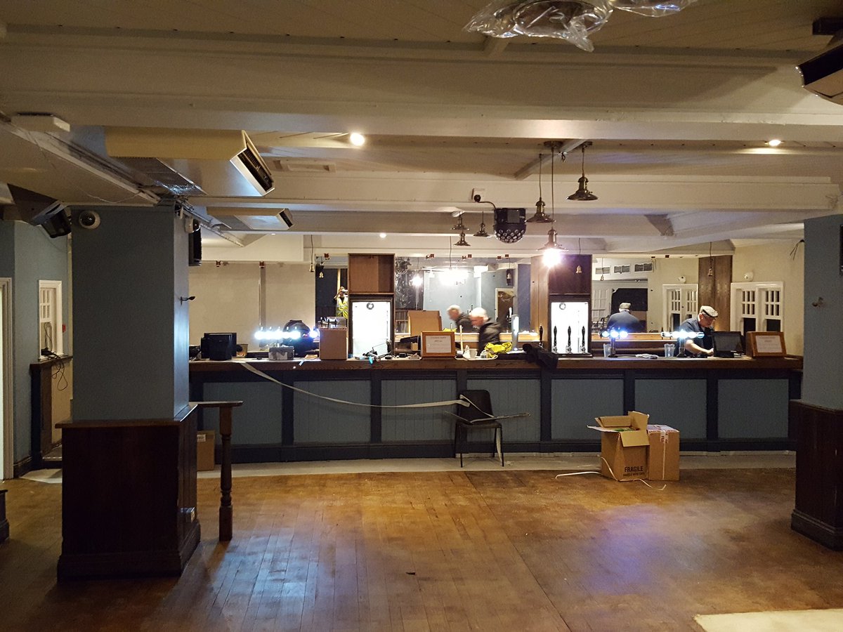 Molloys_Sutton's tweet image. Posh or what?! #Molloyals 1 more Friday before our massive opening weekender! 3 Jagers for £5 stays! @DJNickD