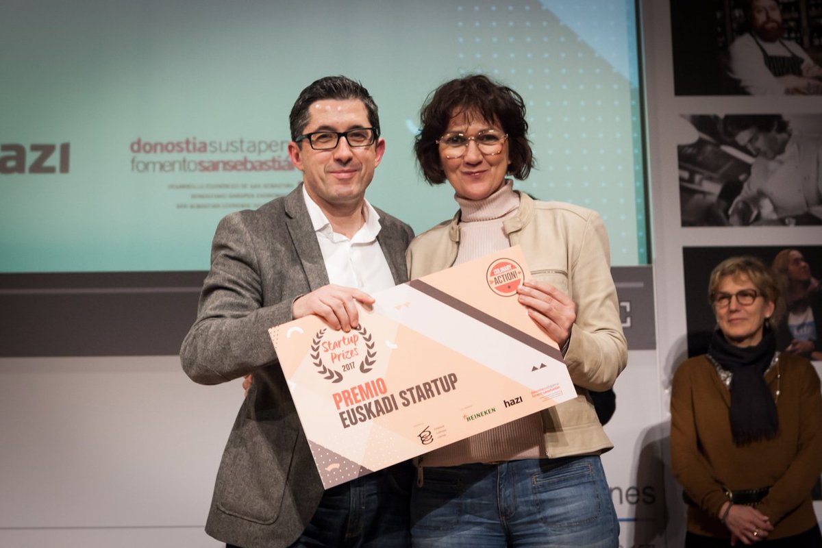 wearegoe's tweet photo. @CookplayCuisine premio a Euskadi Startup en #CAStartupprizes editora de menaje creada para la nueva food culture @bculinary #FOROCA https://t.co/pcSxIWflxO
