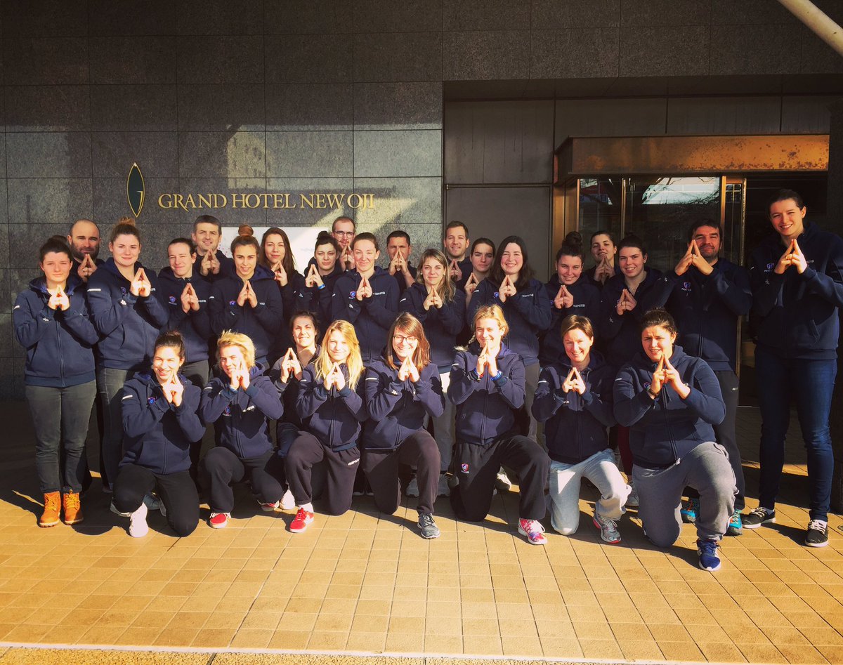 Depuis Tomakomai 🇯🇵, nos Bleues sont à fond derrière <a href="/Paris2024/">Paris 2024</a> ! 🔵⚪️🔴#GagnonsEnsemble #Paris2024 #VenezPartager #MadeForSharing 🔵⚪️🔴