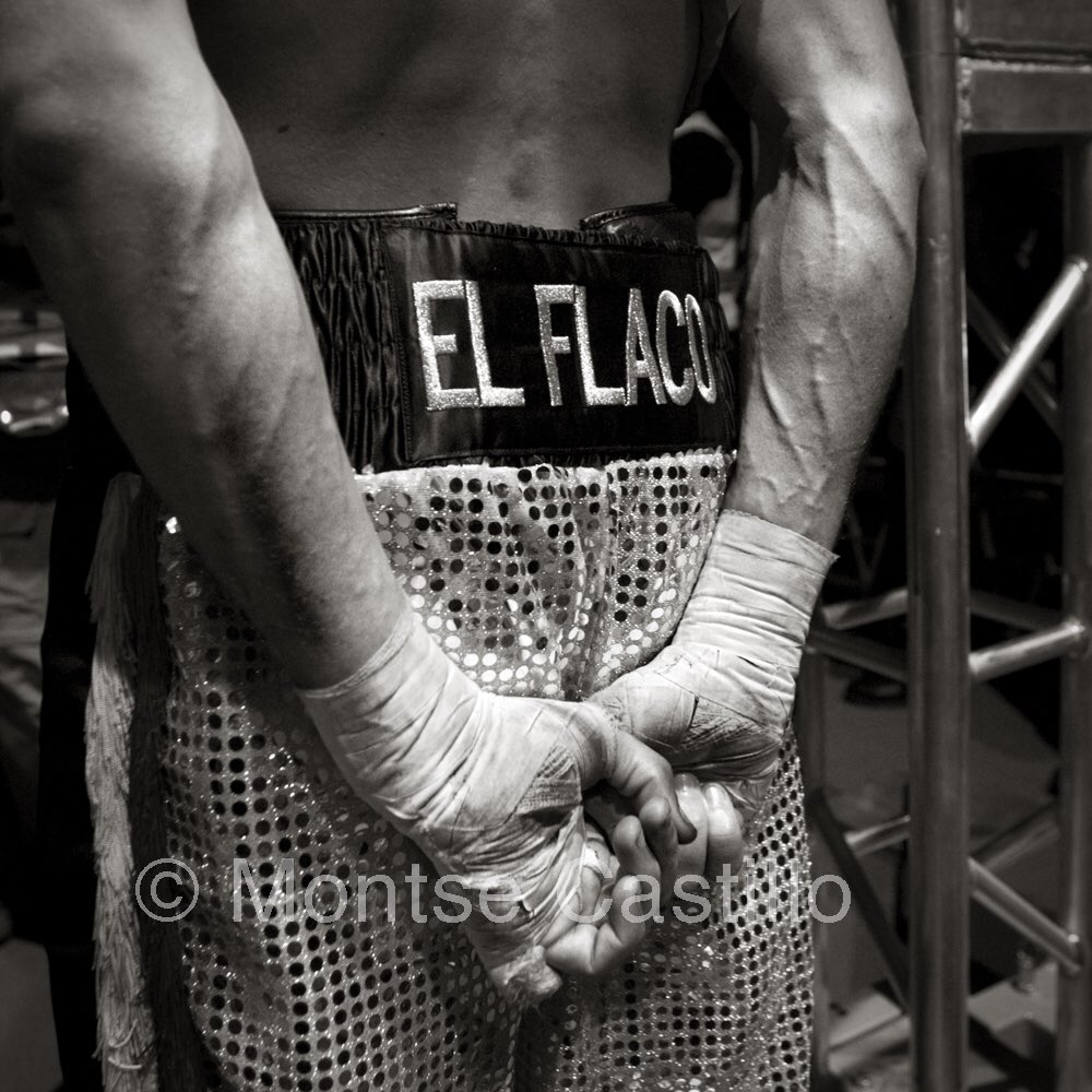 jerogarciabox's tweet photo. Un chaval espigado, de mirada avispada y manos encalladas de dejarse la vida en su trabajo diario. #ElBoxeoEsVidaViveDuro #LibroEnProceso https://t.co/dvmhdfW1EC