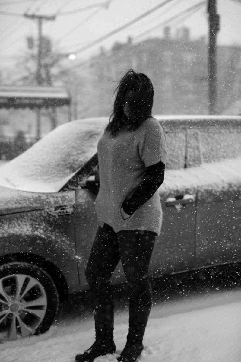 Chris_T_Ramos's tweet photo. Snow time bokehlicious.
.
.
.
.
.
#canon5dmarkiii #winterwalkabout #canonfanphoto #sigma50mmart #sigmalens #snowday #bokehlicious #bokeh https://t.co/T99jCLrNns