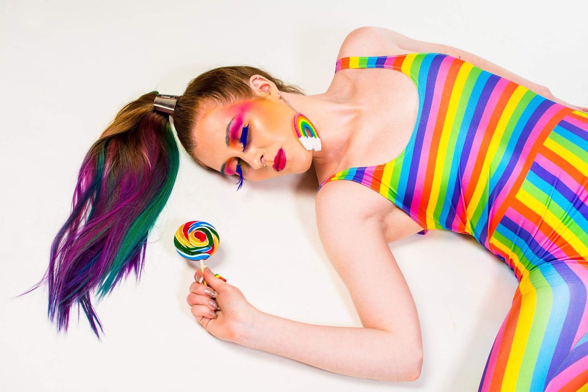 ashthetog's tweet photo. Recent rainbow fashion shoot #photography #FashionPhotography #rainbow #beauty #studio #paisley  #vogueitalia #fashionblogger https://t.co/TLbE3kUH0v