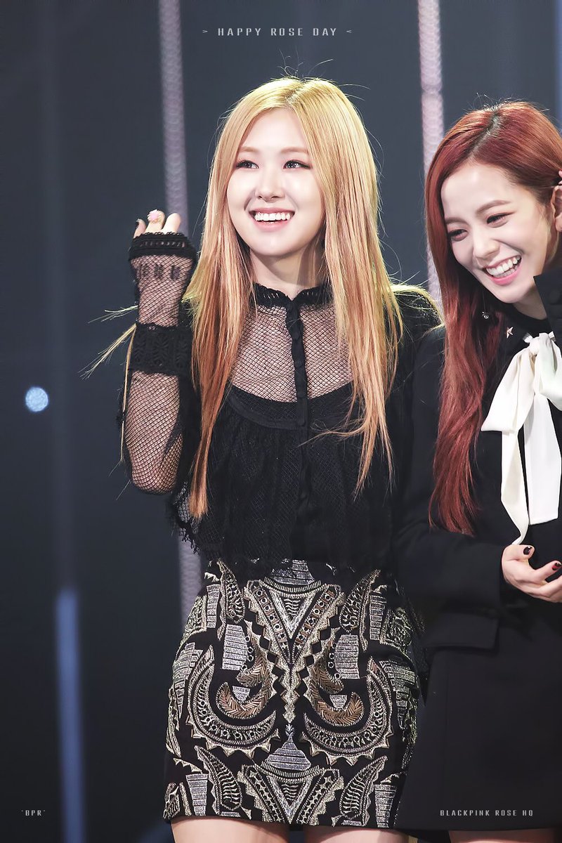 bpr_0211's tweet photo. ❣HAPPY ROSÉ DAY ❣
우리 채영이 태어나줘서 고마워 생일 축하해❤
오늘을 가장 행복하게 보낼사람이 채영이었으면 좋겠어❤
#HAPPYROSÉDAY #HBD https://t.co/rEjDvd5PHd