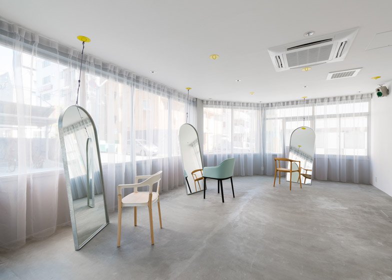 archifurn_'s tweet photo. Stunning Osaka -Japan, Salon Architecture! The client centralized!!  #archifurn #interiordesign #salondesign #salonarchitecture https://t.co/xWBMf53O7I