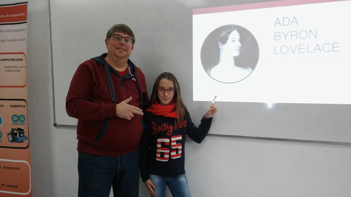 coding_sprites's tweet photo. Homenaje a nuestras dos únicas alumnas en el día de la mujer y la niña en la ciencia @11defebreroES  Izqd Lucía, dch María #diamujeryciencia https://t.co/S2nvuOvYcY