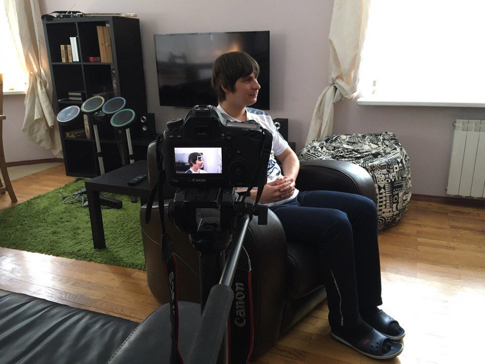 Team__Spirit's tweet photo. We've managed to stop this madman from practicing for once! Interview with @DkPhobos coming soon.
#SpiritDota #SpiritBootcamp https://t.co/mhR3mal1um