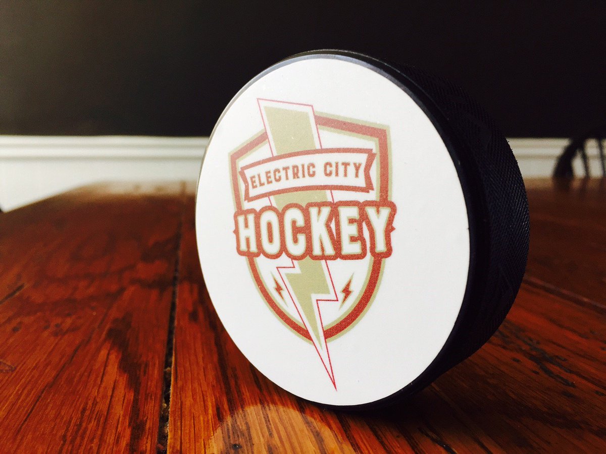 ECMANDWHITE's tweet photo. Puck drops tonight for the @EastWestGame #hockeywithheart❤️ https://t.co/SIuWM8tsK4
