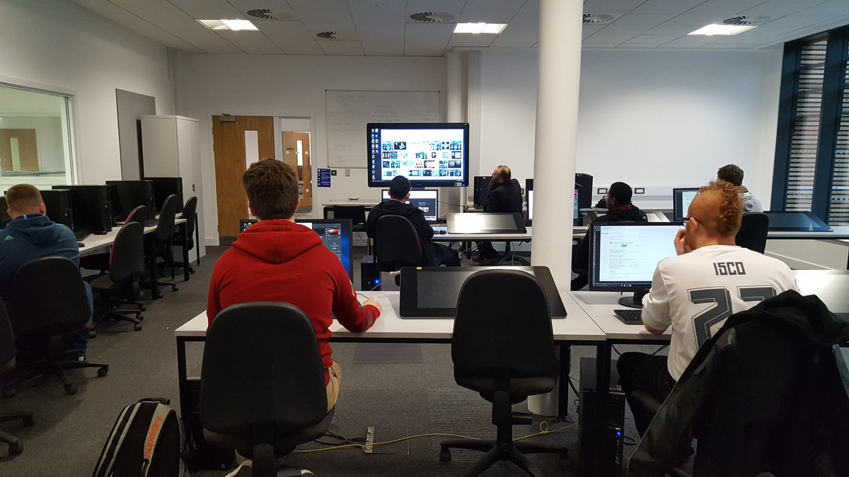 appleton_ict's tweet photo. Year 12 enjoyed a very productive day at @BradfordCollege as part of their Games Technology course! https://t.co/ioTJK7z5fZ