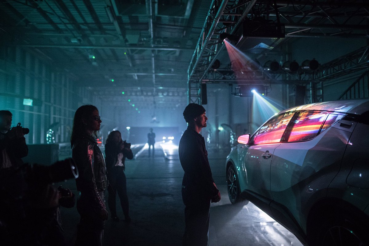 takis_DESIGN's tweet photo. My last adventure 2 #thenightthatflows #toyotachr #toyotaflow #imersive #drivethru #installation #design #artdirector #TheDepartment https://t.co/1QvwOwxUKT