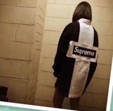 blandveryhappy's tweet photo. supreme×ルイヴィトンコラボ
予約受付中‼️

#RT https://t.co/PPVHQsI73w