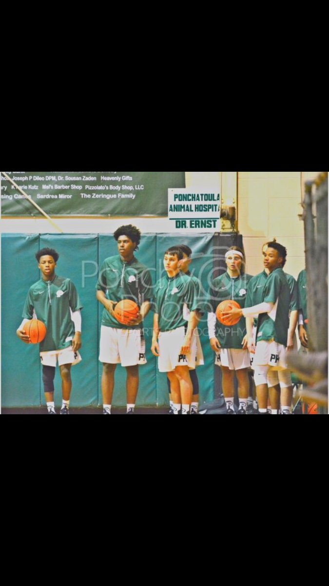 RayyFromToula's tweet photo. GameDay !! 😈 #getabucket #toulahoops #Longlive23 #RipFee #RipUnc https://t.co/idCnSVFdC4