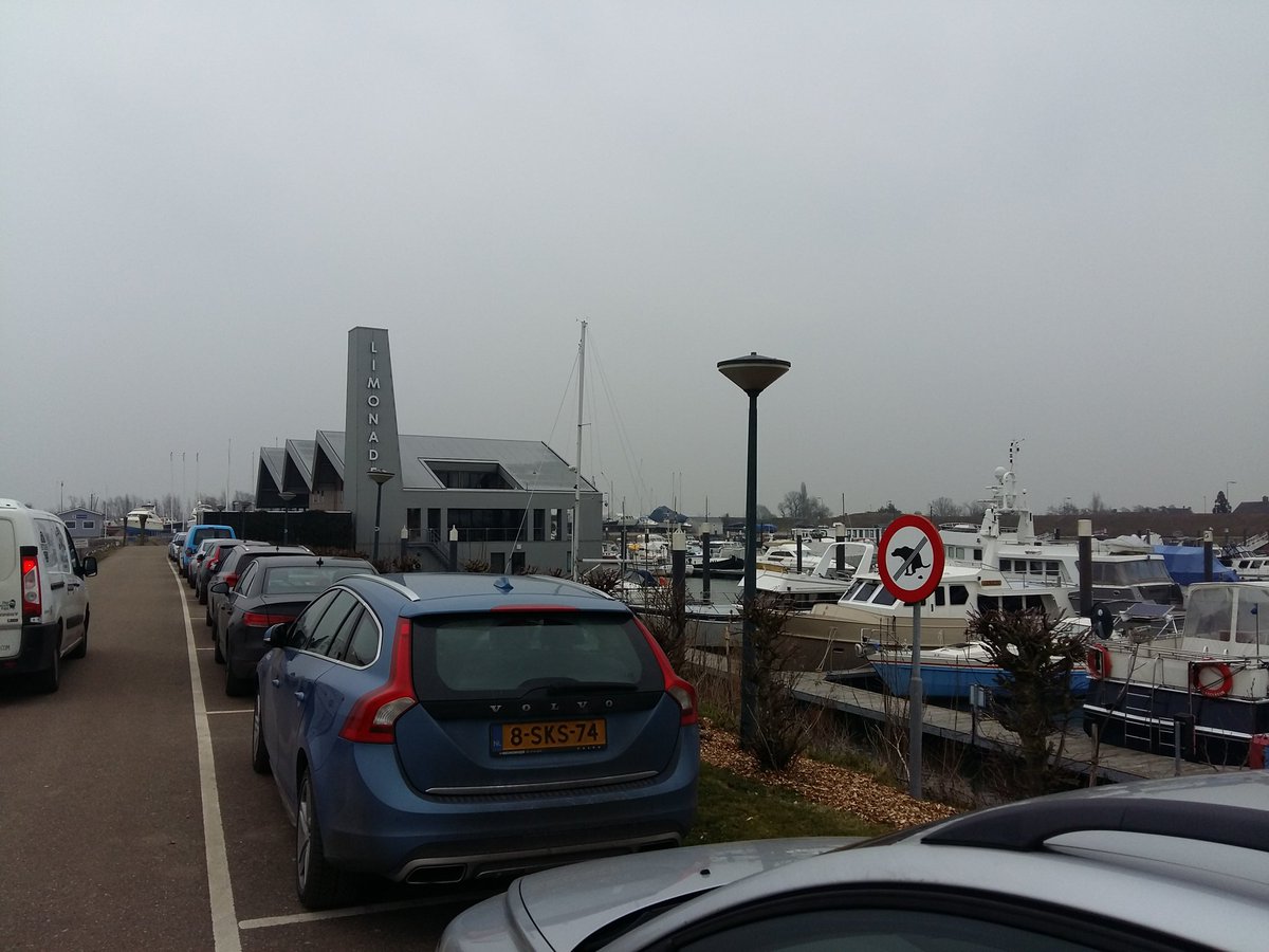 Dijkproject @MourikHolding <a href="/wsrivierenland/">Waterschap Rivierenland</a> illustratie bij discussie innovatie in de waterbouw <a href="/waterschappen/">Unie v Waterschappen</a> <a href="/Waterbouwers/">Vereniging van Waterbouwers</a> <a href="/NLingenieurs/">Koninklijke NLingenieurs</a>