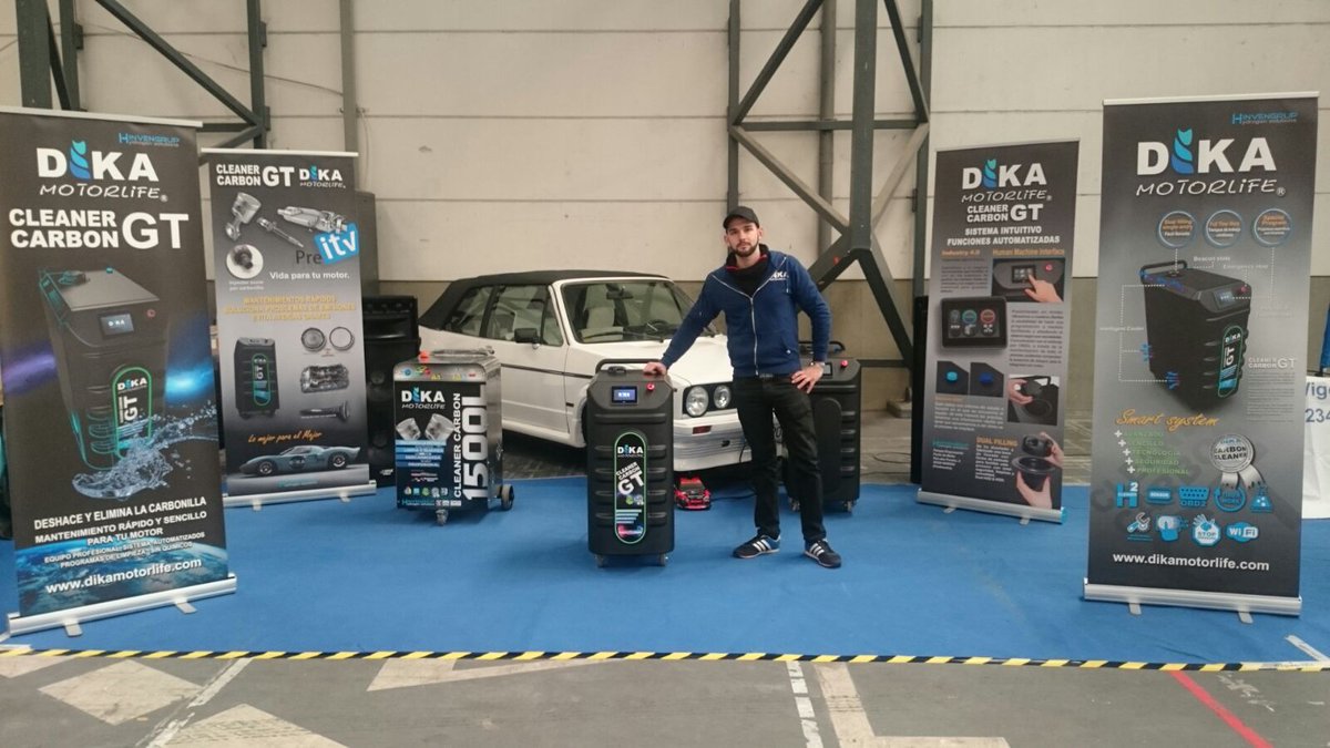 HinvengrupGala's tweet photo. #DIKAMotorlife, descarbonizadoras gallegas en #Galiexpo 2017, previo a su presentación en #viavigo #viagalicia https://t.co/9UWGfZDJeH