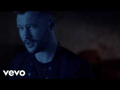BirgitBirg's tweet photo. This song gives me life 😍 Calum's voice is magnificent!
 @calumscott #rythminside
https://t.co/IJq9mvPWPU https://t.co/vp2PSVoxmX