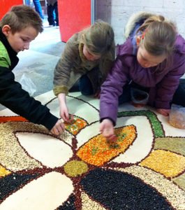 Zadenbeurs Reclaim the Seeds 4 mrt Vasim,Nijmegen:oa biologische zaden,knollen,lezingen. 
bit.ly/zadenbeursNijm…  #biodiversiteit #duurzaam