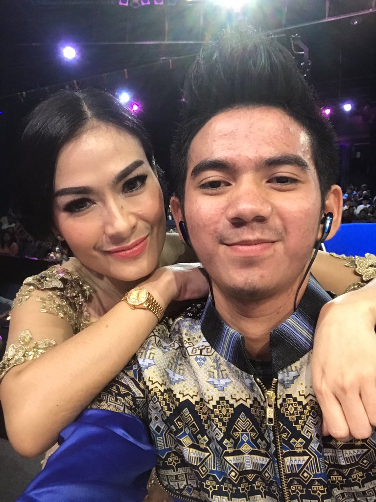 DA2_Ridho's tweet photo. #DA4AsoyDiGeboyRizkiRidho 
Yukkk nnton Da4 lagi yukkkk https://t.co/qw7E5Kvl2z
