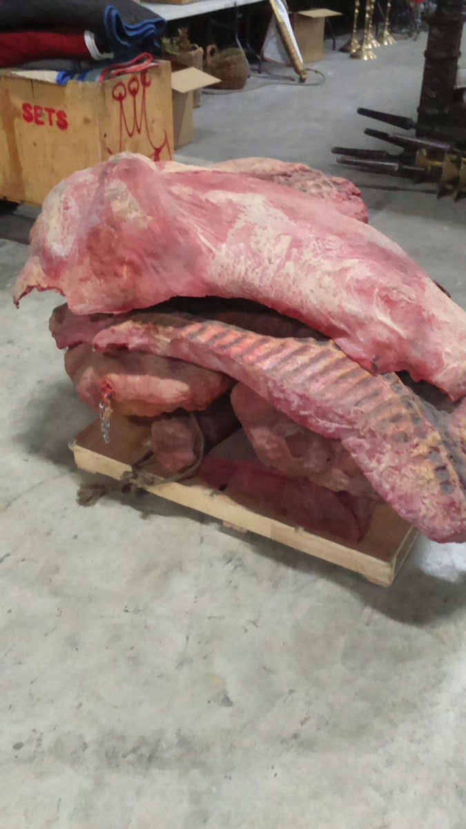 thecheebamonkey's tweet photo. All this meats making me wish I had a BBQ lol #SkidsOfCow https://t.co/AY9z9cnxR0