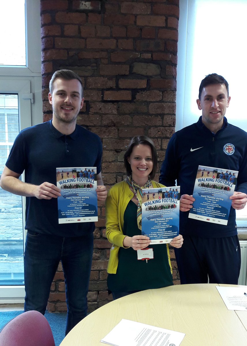 CGLKirklees's tweet photo. Thanks Steve from @WestRidingFA for supporting our new #Dewsbury  #walkingfootball session. #over50 #community https://t.co/YHkx65E1Cv