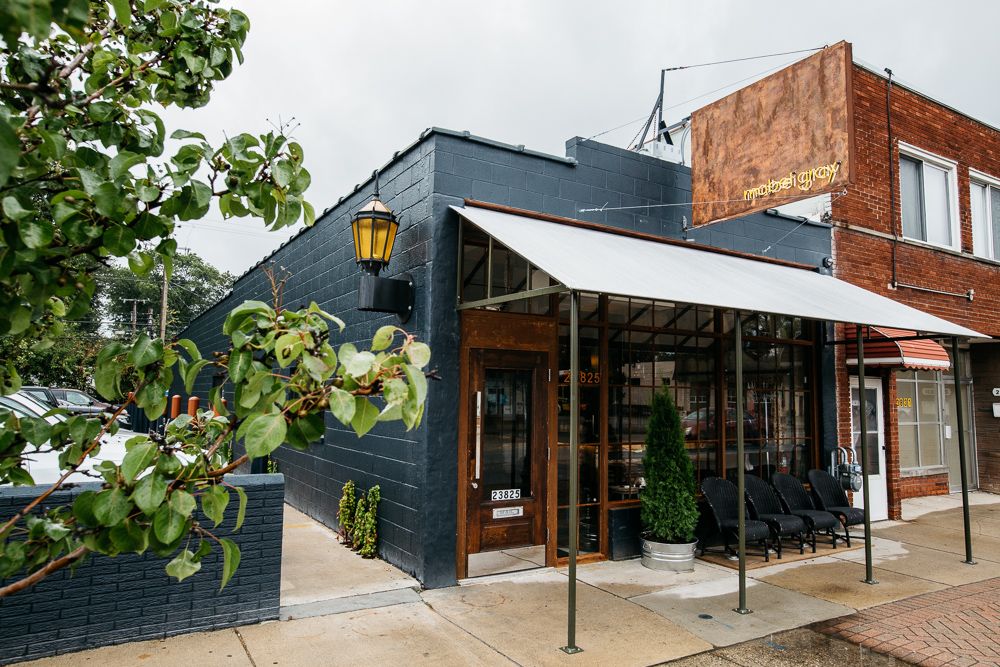 EaterDetroit's tweet photo. Mabel Gray named ‘Detroit Free Press’ Restaurant of the Year https://t.co/LF1b5ypvXe https://t.co/lj332a9IR6
