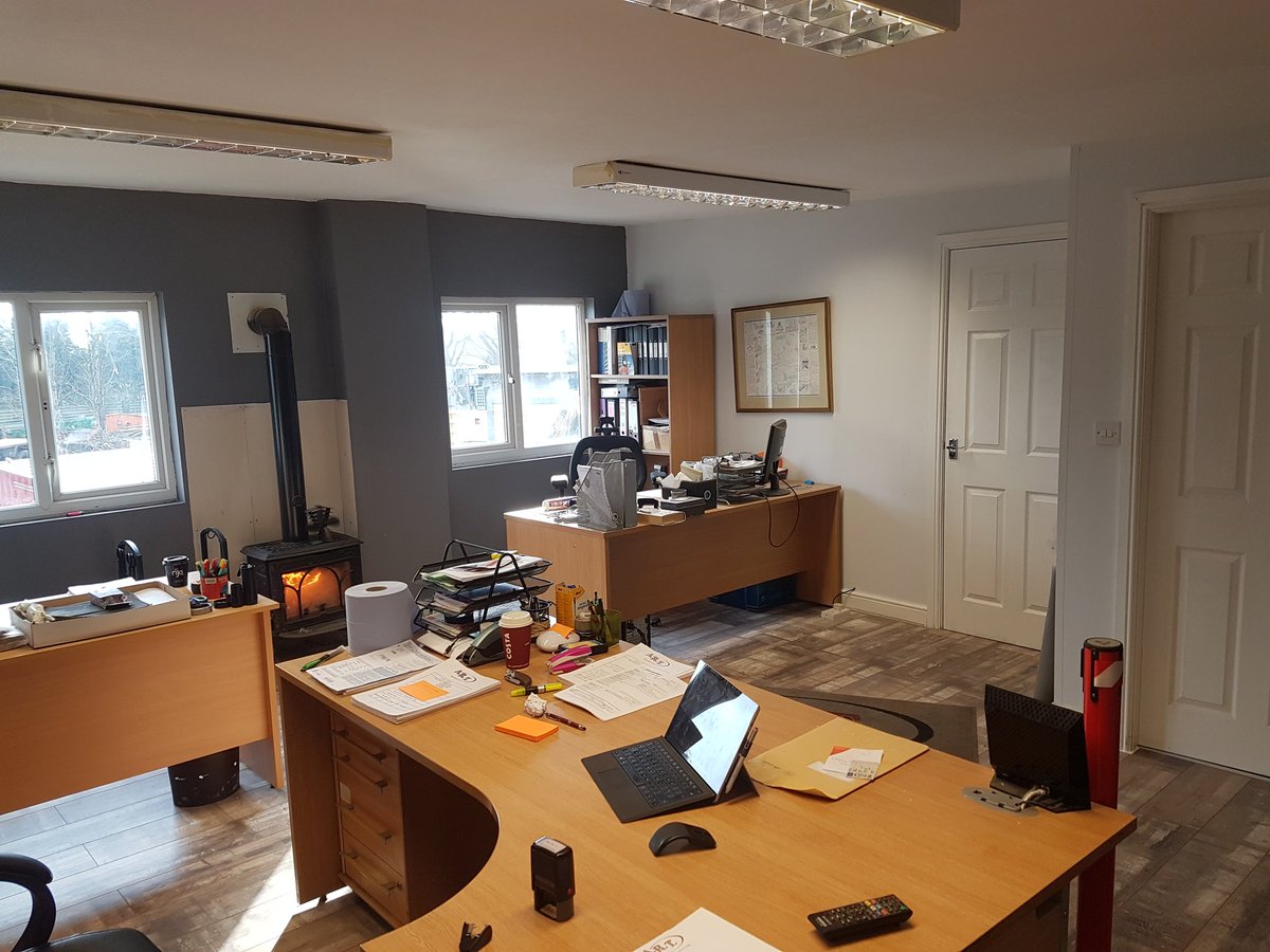 ARTDemolition's tweet image. Fresh revamp to the offices, until future expansion 👍#efficientworking