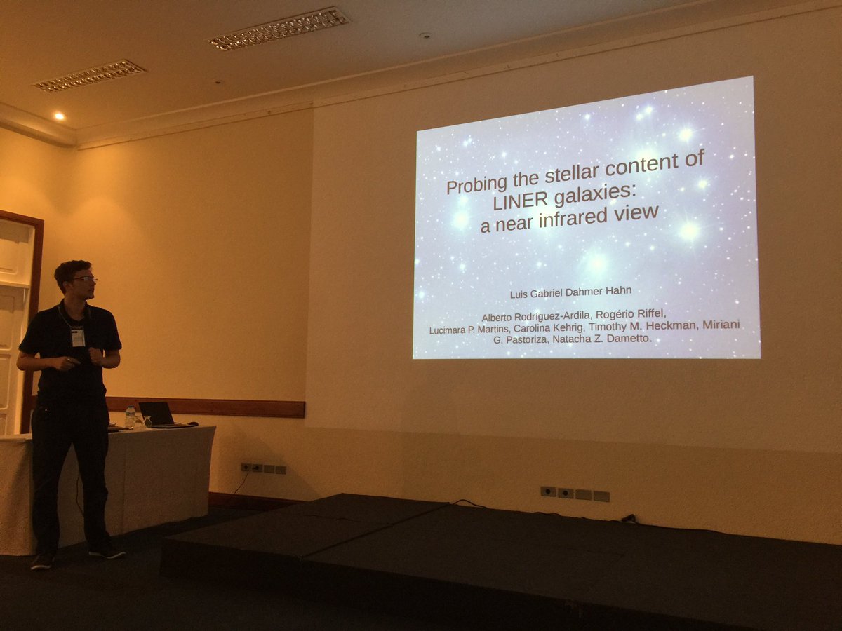 DMontesG's tweet photo. Luis Gabriel Dahmer Hahn - Sellar content of LINER galaxies #IWSSL2017 https://t.co/qxaRqcb0aM