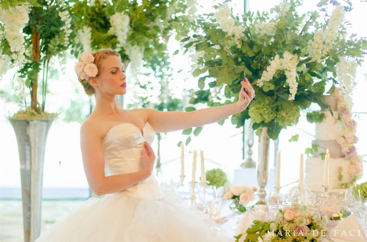 HIBLmeet's tweet photo. We're looking for a wedding &amp; events coordinator to join our team @HIBrentfordLock - experience is great but not necessary. Get in touch https://t.co/X6JEItmDkF