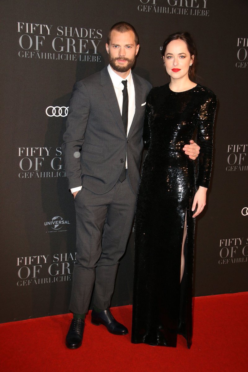 bestpicjamied's tweet photo. Jamie and Dakota https://t.co/m89N9TIQki
