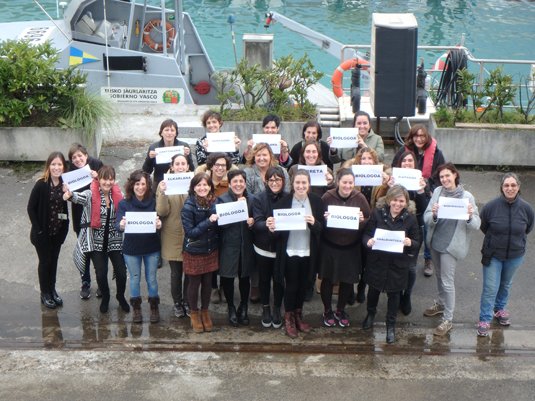 Celebramos el Día Internacional de la Mujer y la Niña en la Ciencia hoy y todo el año con un 56% de investigadoras mujeres! #Cientificas11F