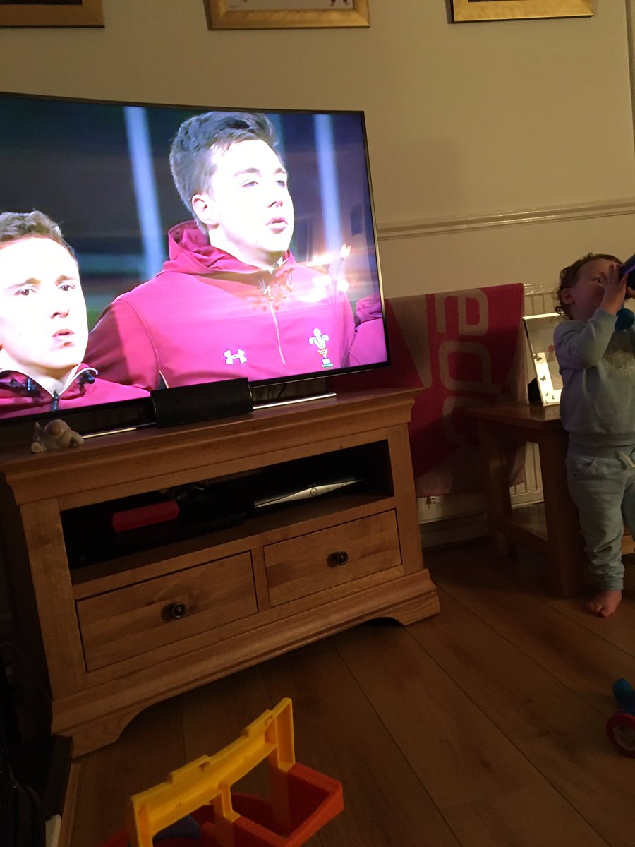 Great to see my second row partner representing the U20s tonight <a href="/SD_Moore/">Sean.</a> proud of you butty <a href="/rfc_mountain/">The Old Firm</a>