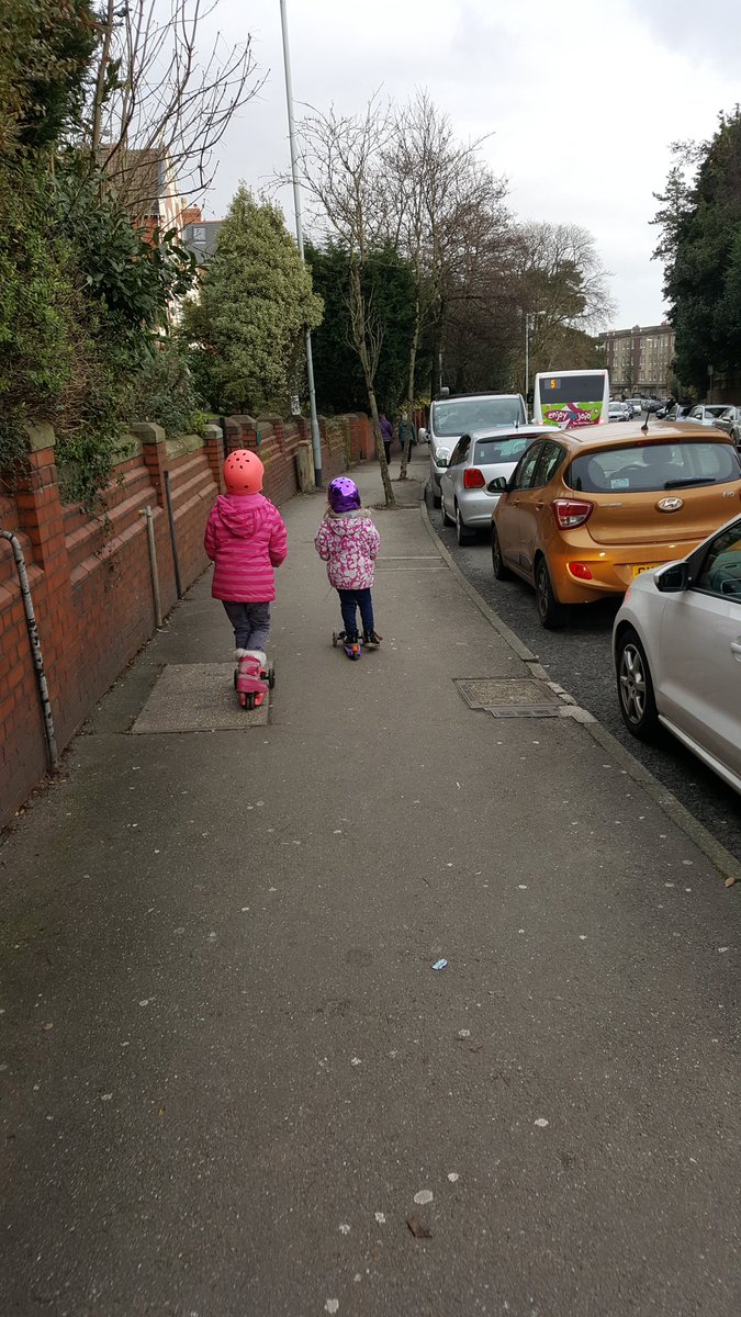 lucy_the_bear's tweet photo. Day 5 #100DaysOfHomeEd and we've been braving the cold scooting around the park and den building. Trip to see the grandparents too! #homeed https://t.co/c1qRId5rPl