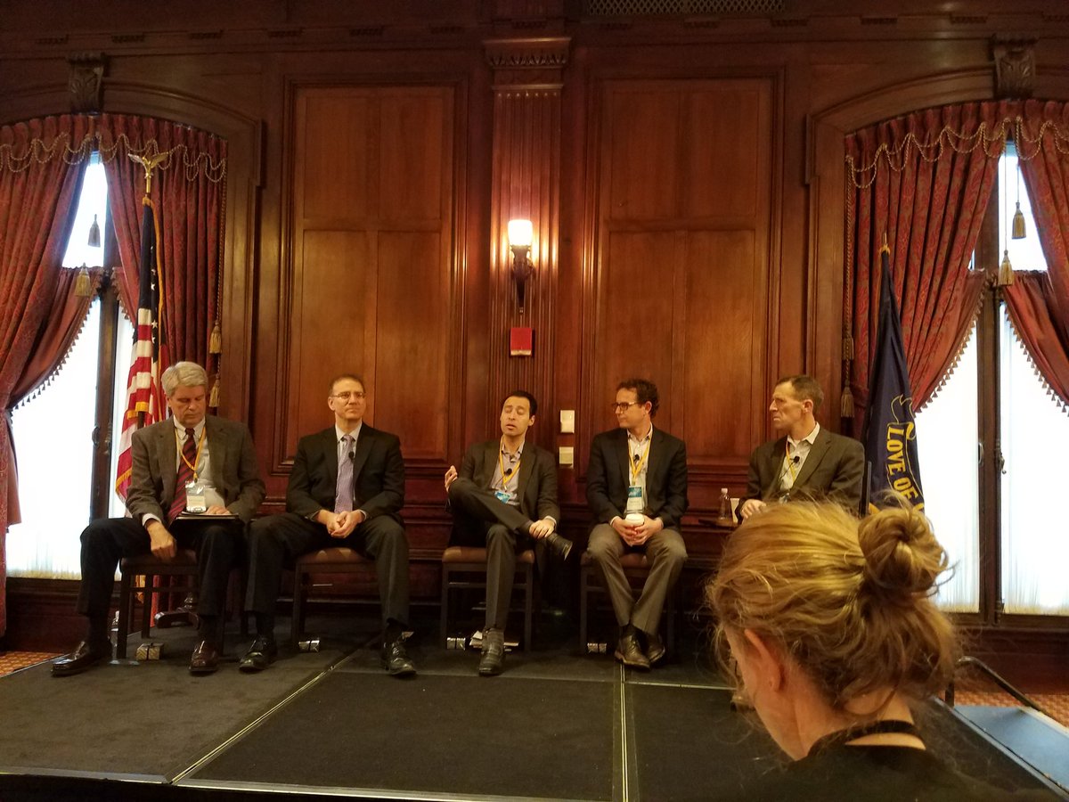 SFSportsAndTech's tweet photo. #WHCBC2017 had a great panel at the conference on the future of #healthtech investments w/ @sambrasch & other MBAs @Wharton @whartonhcc https://t.co/cztf5GbKn0
