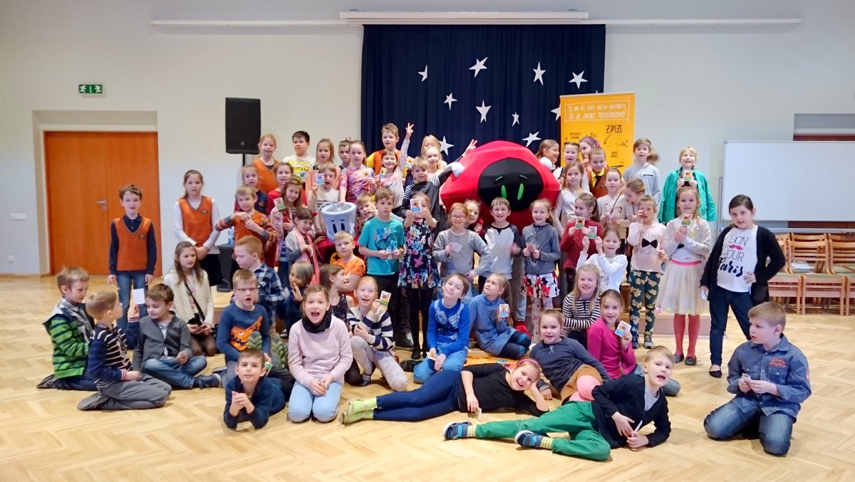 Jaunais mācību semestris rit pilnā sparā,gudrie robotiņi Lenijs un Zipijs turpina apciemot skolas! Šodien - Jaunmārupes pamatskolu! #startit