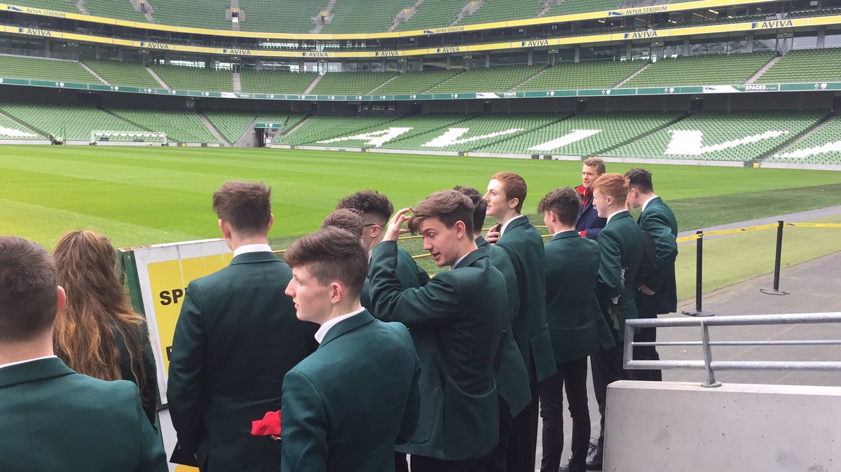 SMHSPE's tweet photo. Many thanks to @AVIVAStadium for hosting us today. Our Travel &amp; Tourism &amp; Sport students enjoyed learning how big sports events run #Unit23👌 https://t.co/QUVubQdPCl