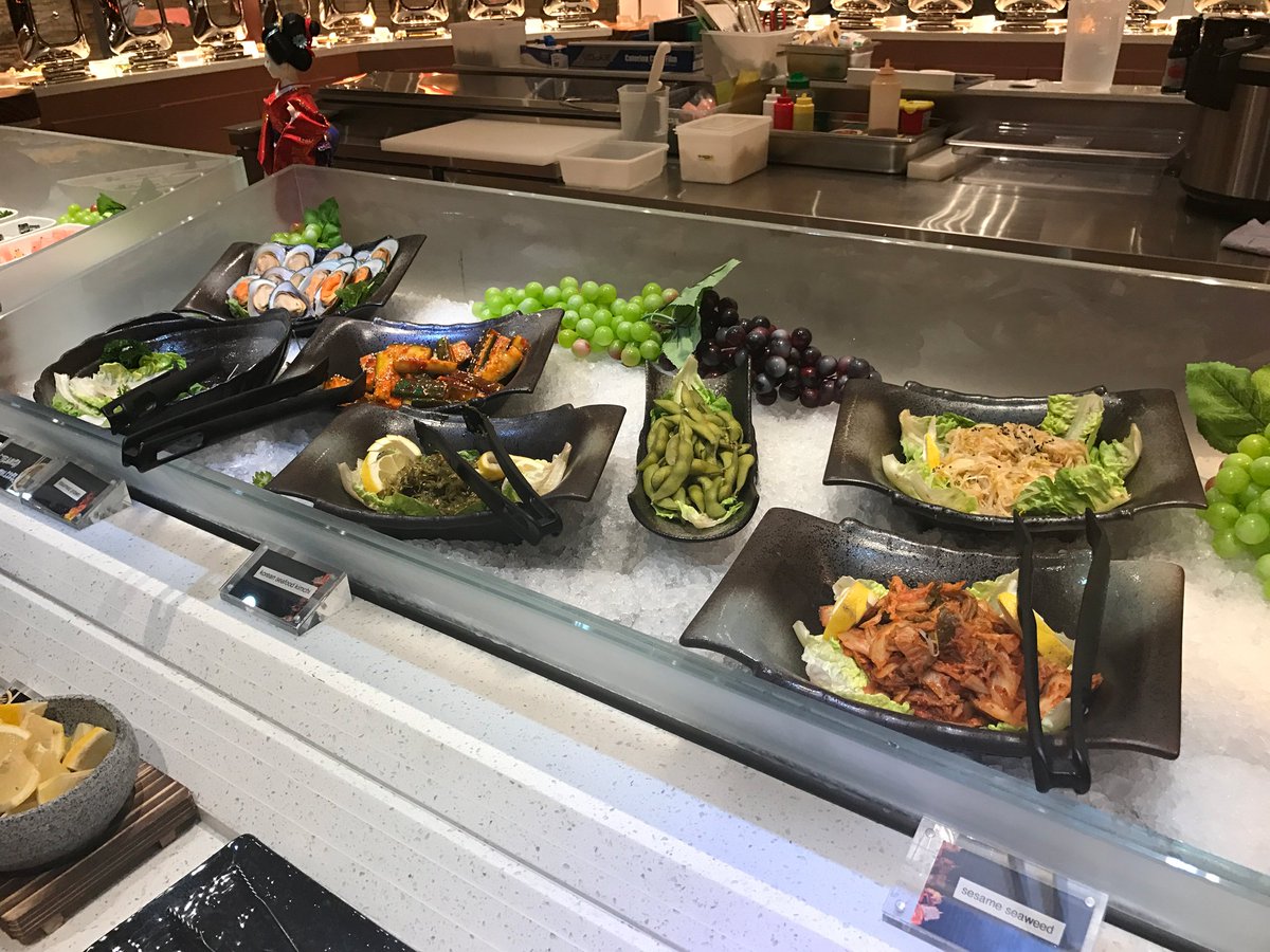 COSMOSoton's tweet image. If you&apos;re in @Westquay  this weekend for some #retailtherapy, why not rest your weary feet &amp;amp; refuel. Choose from 150 dishes at #COSMOsoton?
